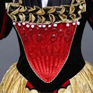 Red Queen/Queen of Hearts cosplay/costume